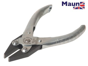 MAUN 4870 Flat-Nose Parallel Action Smooth Jaw Pliers 140mm